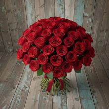 Букет 55 Красных роз Фридом #REPLACE_PRED# Гремячинске