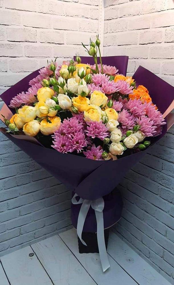 Букет цветов из: Хризантемы и Розы в Гремячинске