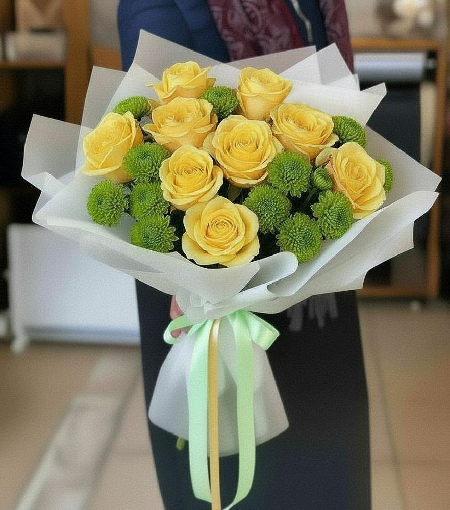 Букет цветов из: Хризантемы и Розы в Гремячинске