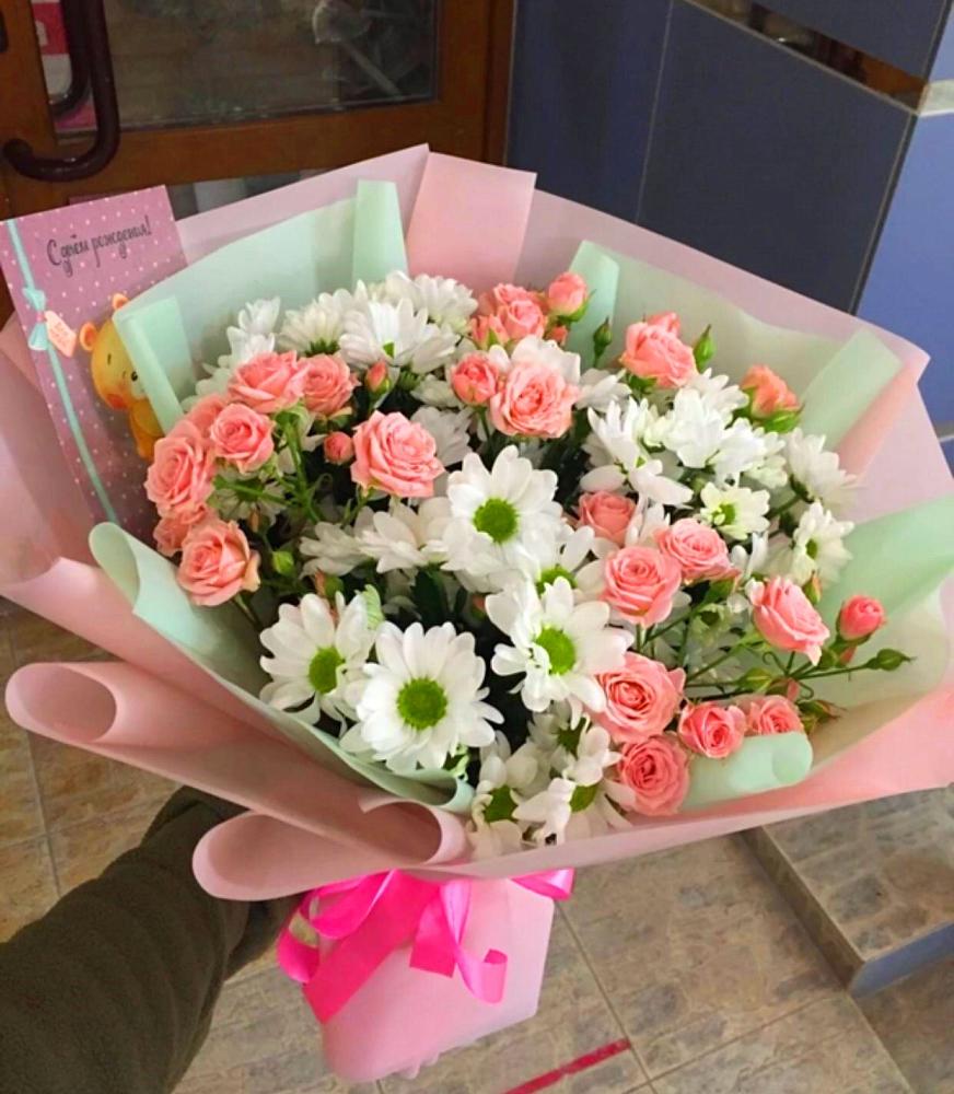 Букет цветов из: Розы и Хризантемы в Гремячинске