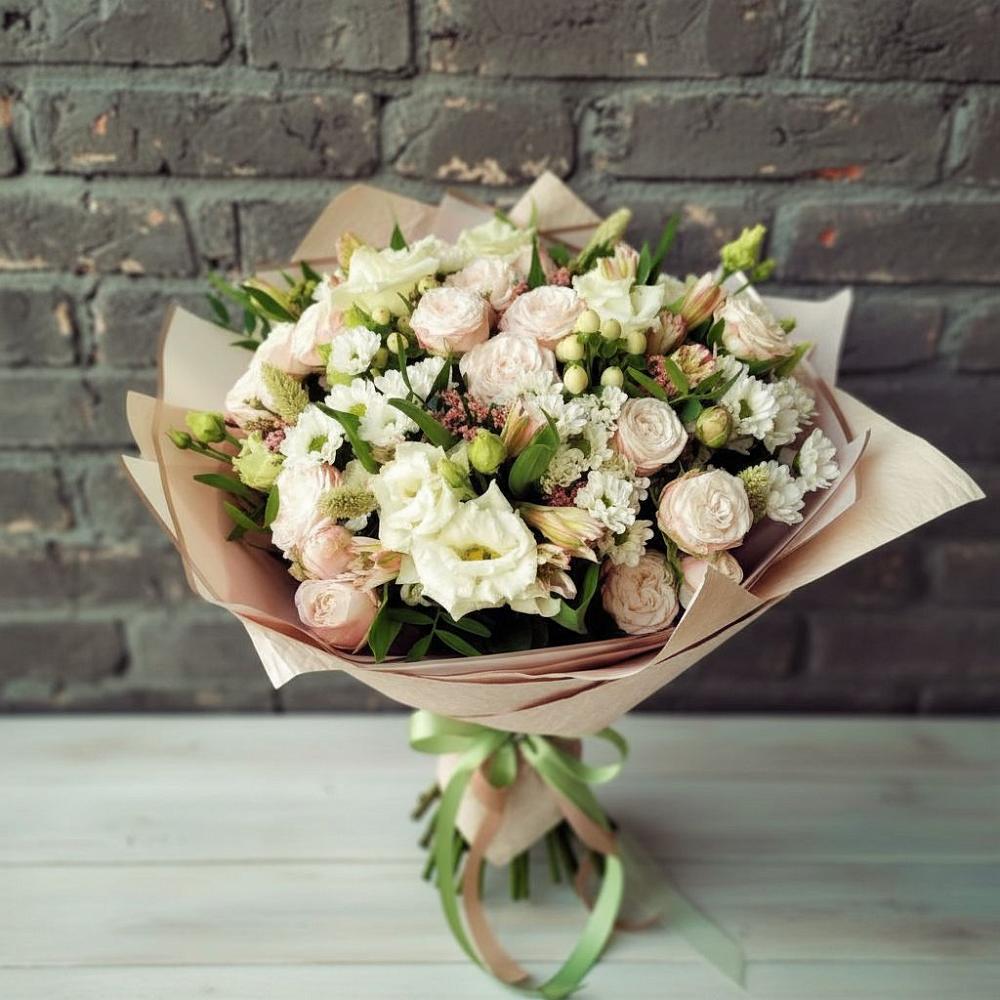 Букет цветов из: Альстромерии, Розы и Хризантемы в Гремячинске