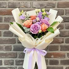 Букет цветов из:  Лизиантусы и Розы #REPLACE_PRED# Гремячинске