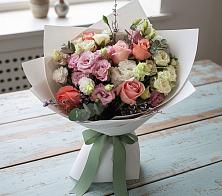 Букет цветов из:  Розы, Лизиантусы и Гвоздики в Гремячинске